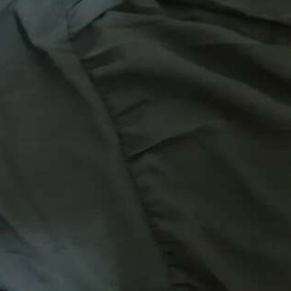 black Contemporary crisscross back swing cami dres - Picture 6 of 7